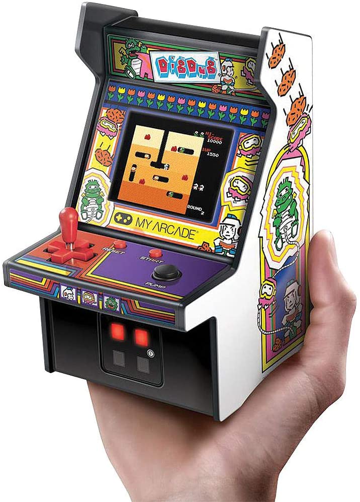 Johnson Smith Co. - DREAMGEAR Dig Dug Micro Player - The Whole Game in Your Hand - Approx 4