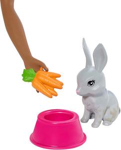 Barbie Play 'n Wash Pets Playset with Brunette Barbie Doll, 3 Color-Change Animals (A Puppy, Kitten and Bunny) and 10 Pet and Grooming Accessories, Gift for 3 to 7 Year Olds