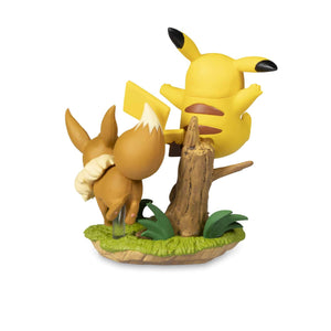 POKEMON Pikachu and Eevee Pokeball Collection
