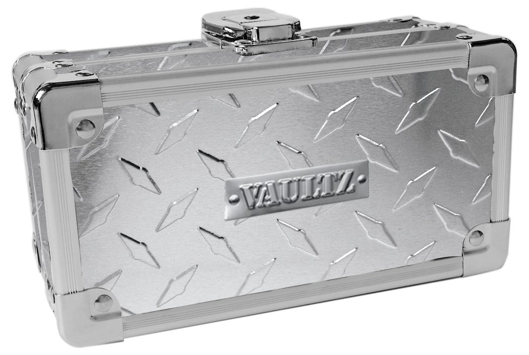 Vaultz Locking Sports Sunglass Case, Treadplate (VZ00722)