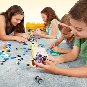 LEGO Classic Medium Creative Brick Box - 484 Piece with Baseplate