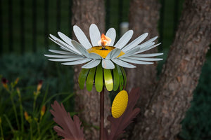 Desert Steel White Daisy Garden Torch – Metal Art Citronella Flower Torch