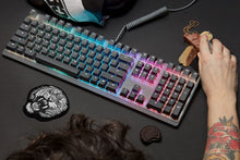 Load image into Gallery viewer, Mionix Wei Mechanical Keyboard US layout - PC and macOS - Cherry MX Red Switches - RGB backlight (Black/Gray)