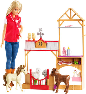 Barbie GCK86 Sweet Orchard Farm Blonde Doll and Playset with 7 Animals