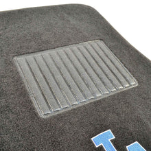 Load image into Gallery viewer, Fanmats 10316 NFL Dallas Cowboys 2-Piece Embroidered Car Mat
